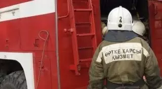 Загорелся автомобиль в Медеуском районе Алматы