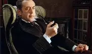 Актер, сыгравший Шерлока Холмса, попросил Путина "даже не думать" об отставке