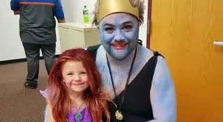 Когда папа парикмахер, фея и просто мама