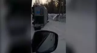 Пьяный мужчина угнал полицейскую машину и перевернулся на ней в Усть-Каменогорске