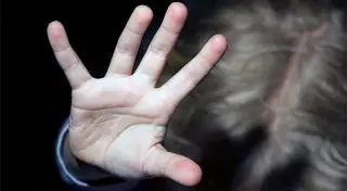 Сельчанин в ВКО заманил больного мальчика в сарай и домогался его