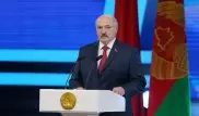 Лукашенко заявил, что "мир сошел с ума"