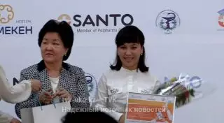 Студентка получила миллион тенге за усовершенствование "Мукалтина" в Шымкенте