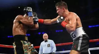 Сколько ударов выбросили Головкин и Джейкобс за бой