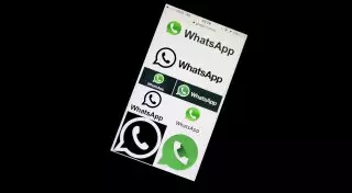 Мошенники предлагают пользователям WhatsApp скачать "шпионское" приложение