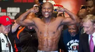 Флойд Мейвезер-младший и дочь Мохаммеда Али приедут в Казахстан