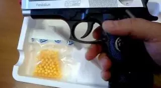 Родителям подростков, стрелявших в детей из игрушечного пистолета в Актау, грозит штраф