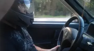 Слухи об обязательных шлемах для автолюбителей прокомментировали в МВД РК