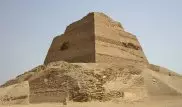В Египте нашли остатки неизвестной древней пирамиды