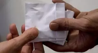 Работники столичного кафе продавали наркотики посетителям