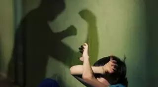 В Таразе учитель побил мальчика, который пришел покататься на школьной горке