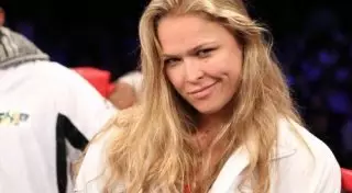 Ронда Роузи выходит замуж