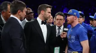 Поединок GGG - "Канело" затмит "бой века"