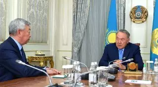 Назарбаев встретился с Абыкаевым