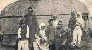 Каким было традиционное воспитание в казахских семьях