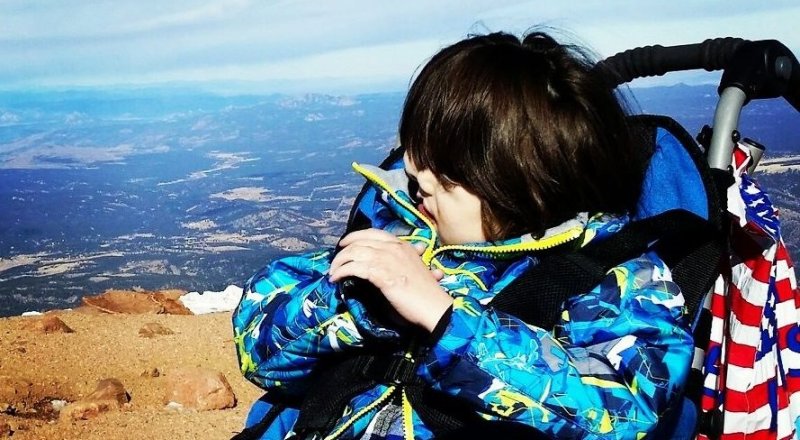 Трес Джонсон. facebook.com/bnjtntjaj