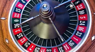 Крупный штраф наложили на организаторов китайского казино в МЦПС "Хоргос"