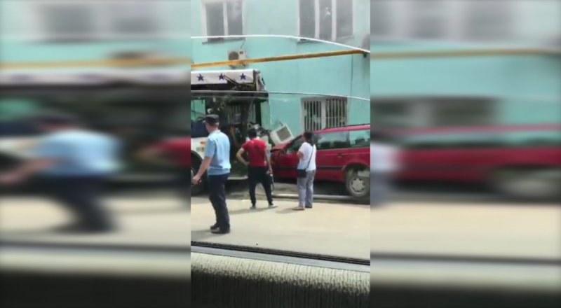 Кадр из видео