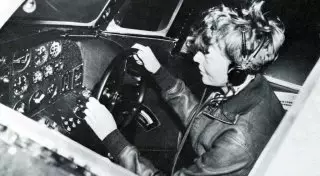 Женщина, побившая большинство рекордов в небе