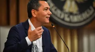 Кандидатуру экс-премьера Кыргызстана Омурбека Бабанова выдвинули на пост президента