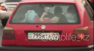 Ребенок в багажнике попал на видео: полиция Алматы разыскала водителя авто