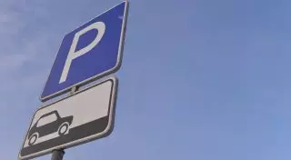 Ни в одном мегаполисе не игнорируют правила парковки так, как в Астане - исследование