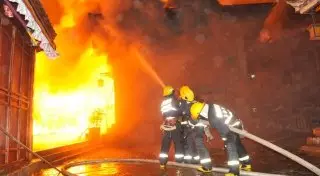 22 человека погибли при пожаре в жилом доме в Китае