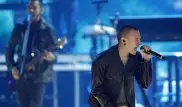 Linkin Park обвинила "демонов" в гибели Честера Беннингтона