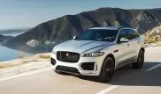 Автомобили Jaguar научились контролировать дорожную ситуацию