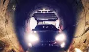 Илон Маск спустил Tesla в тоннель под Лос-Анджелесом