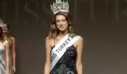 "Мисс Турция-2017" лишилась короны за "кровавый" твит