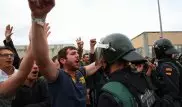 Беспорядки на референдуме в Каталонии: 337 пострадавших, полицию закидали камнями