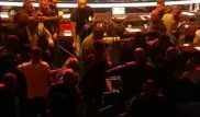 Фанаты устроили драку перед боем Юбенка во Всемирной боксерской суперсерии