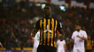 Почему жест футболиста "Кайрата" с бицепсом посчитали непристойным