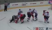 Российские и китайские хоккеисты устроили массовую драку в матче МХЛ