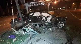 Жуткое ДТП в Алматы: водитель Subaru выжил и сбежал