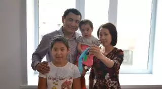 С начала года в рамках "Нұрлы жер" по линии ЖССБК сдано 8 000 квартир