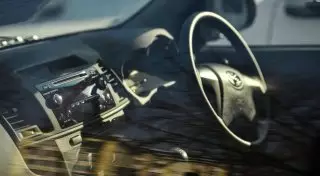 В Кыргызстане вновь обсуждают запрет на "праворульные" такси