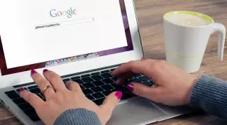 Билет на поезд, Димаш Кудайберген и "Игра престолов": что искали в Google казахстанцы