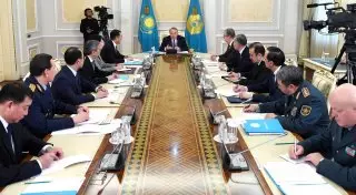 Назарбаев провел заседание Совета Безопасности