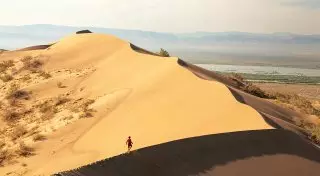 "Поющие барханы". Как познакомиться с чудом природы за один день