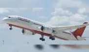 У самолета Air India турбулентностью выбило иллюминатор