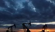 Цены на нефть достигли 75 долларов за баррель