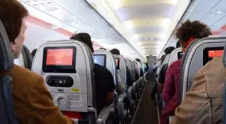 Чего нельзя делать на борту самолета казахстанцам