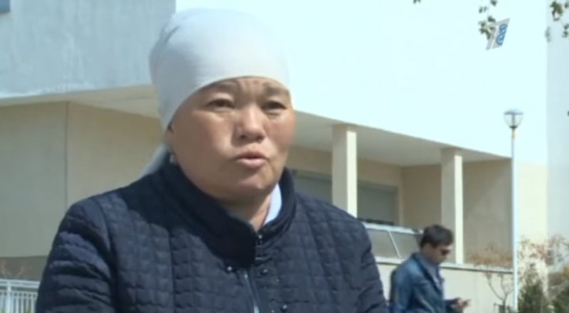 Мать пострадавшего школьника Балганым Омарова. © 1tv.kz