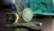 Курс нацвалюты достиг 330 тенге за доллар