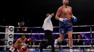 Тони Белью вновь нокаутировал Дэвида Хэя