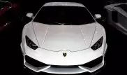Lamborghini Папы Римского продали за 715 тысяч евро