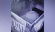Родители установили скрытую камеру в спальне и выяснили, почему ребенок плачет
