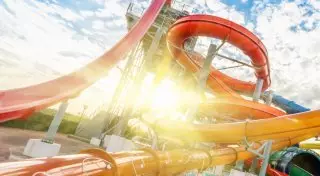 Куда ехать за весельем: топ лучших аквапарков мира